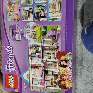 Lego friends house